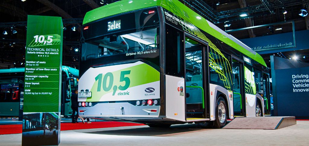 Solaris_Urbino_10_5_electric.jpg