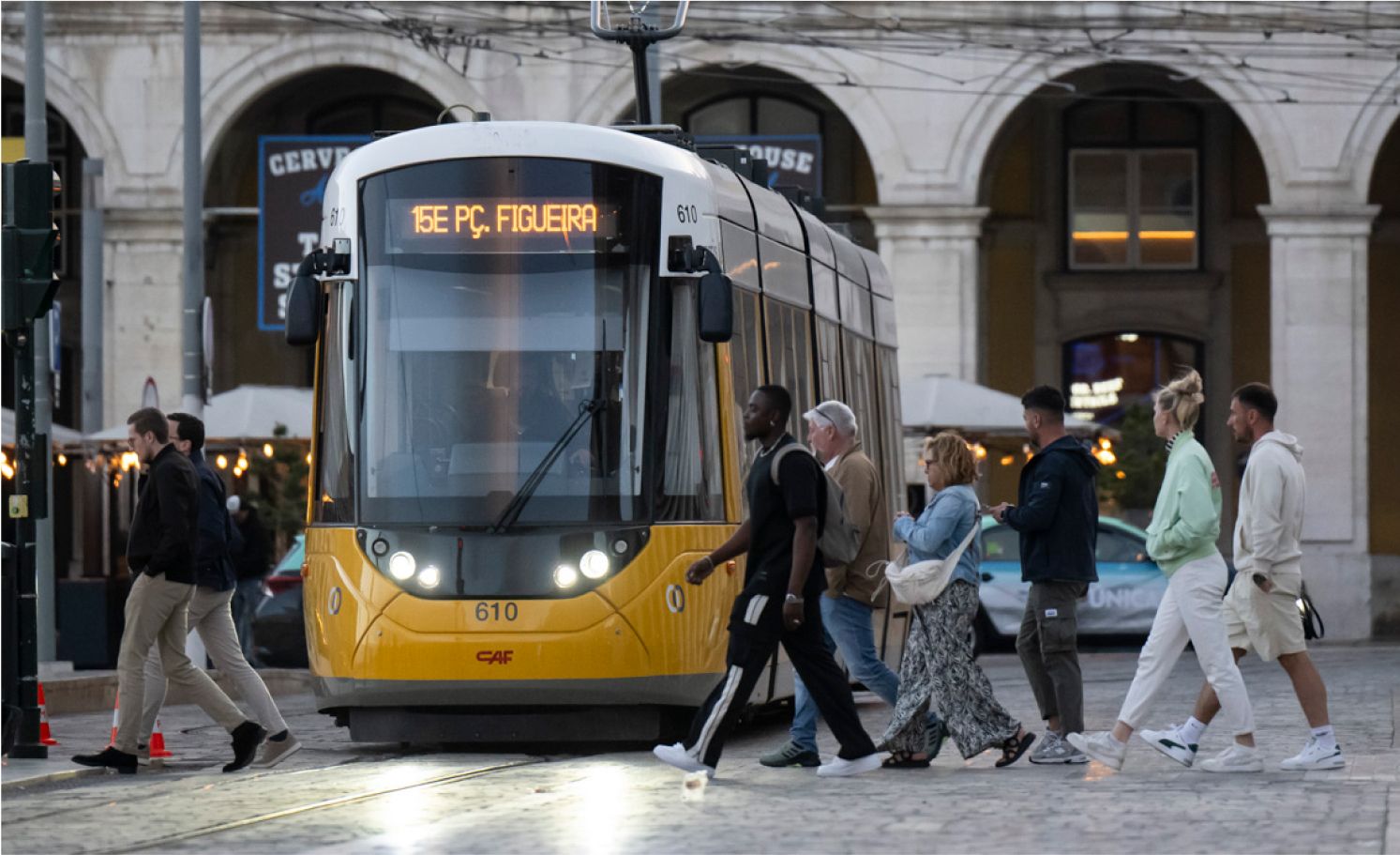 Tren en Lisboa